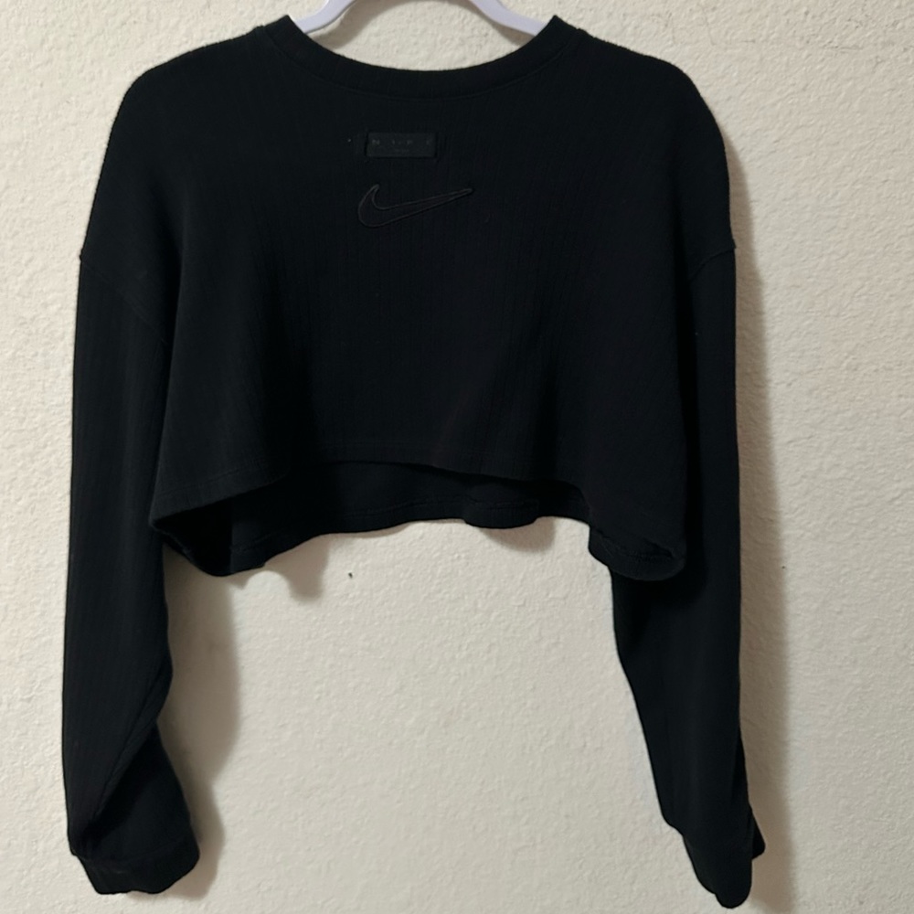 Nike Black Cropped Crewneck Sweatshirt